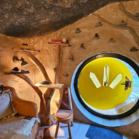 아파트 Zemljane Kucice Kresevo