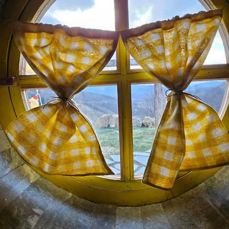 Zemljane Kucice 아파트