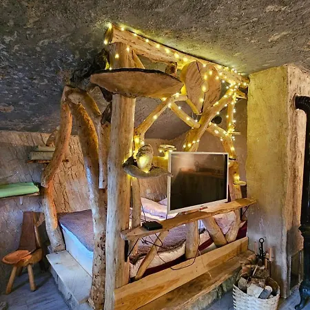 Apartment Zemljane Kucice