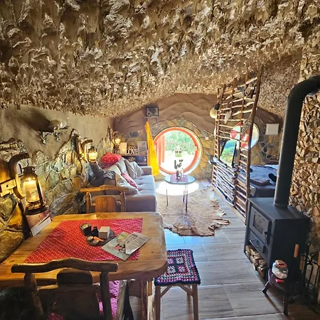 Zemljane Kucice 아파트 *