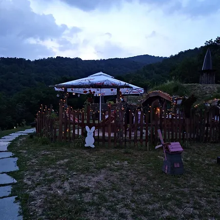 Zemljane Kucice *