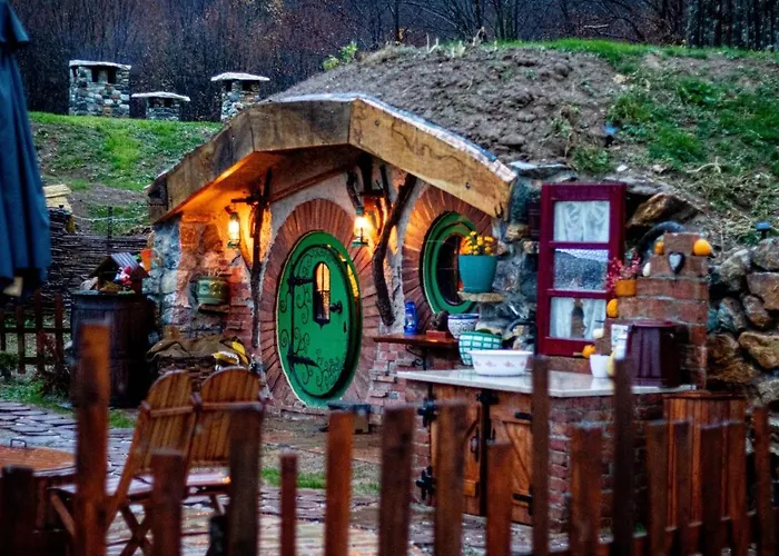 Zemljane Kucice 公寓